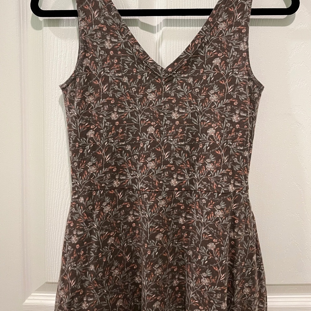 Pact Women's Organic Double V-Neck Tank Dress Cotton Fit & Flare in Floral (XS) - Picture 2 of 10